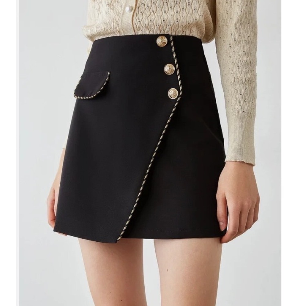 J.ING Black Skort Gold Trim XS Asymmetrical Wrap Mini Skirt Short Old Money Prep